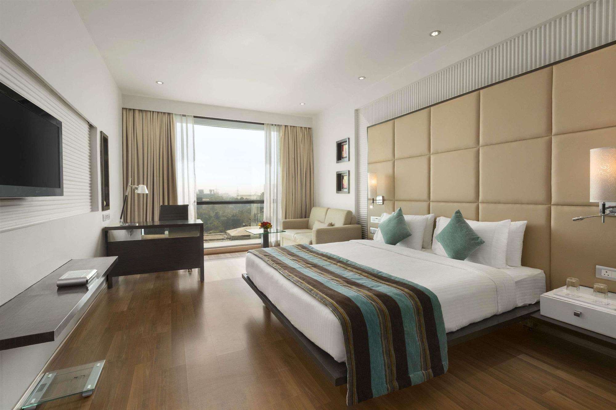 Ramada By Wyndham Navi Mumbai Hotel Ngoại thất bức ảnh