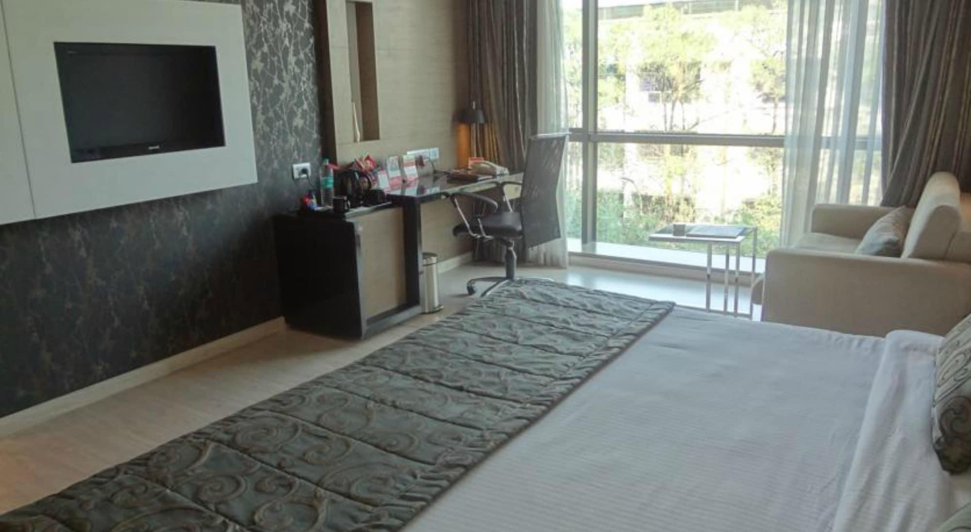 Ramada By Wyndham Navi Mumbai Hotel Ngoại thất bức ảnh