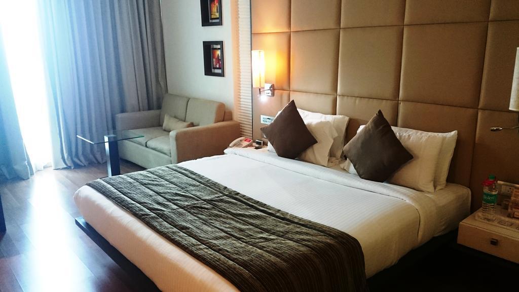 Ramada By Wyndham Navi Mumbai Hotel Ngoại thất bức ảnh
