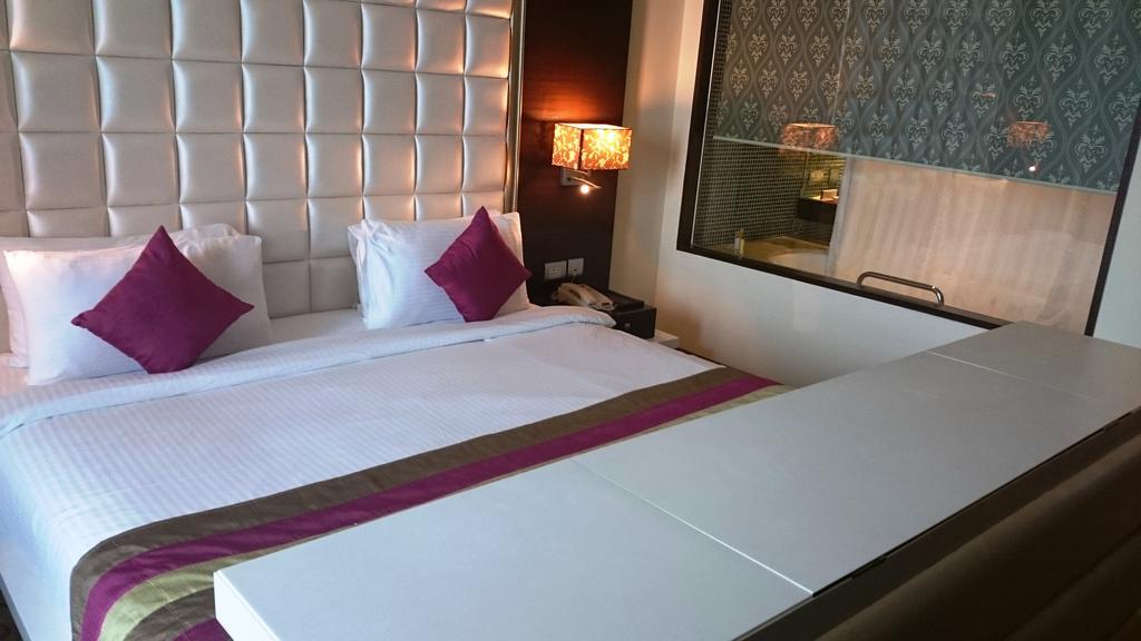 Ramada By Wyndham Navi Mumbai Hotel Ngoại thất bức ảnh