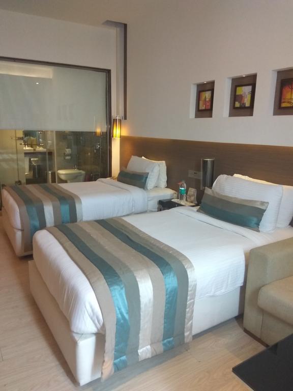 Ramada By Wyndham Navi Mumbai Hotel Ngoại thất bức ảnh
