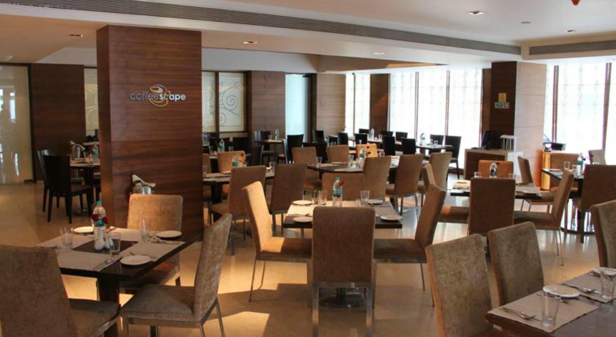 Ramada By Wyndham Navi Mumbai Hotel Ngoại thất bức ảnh