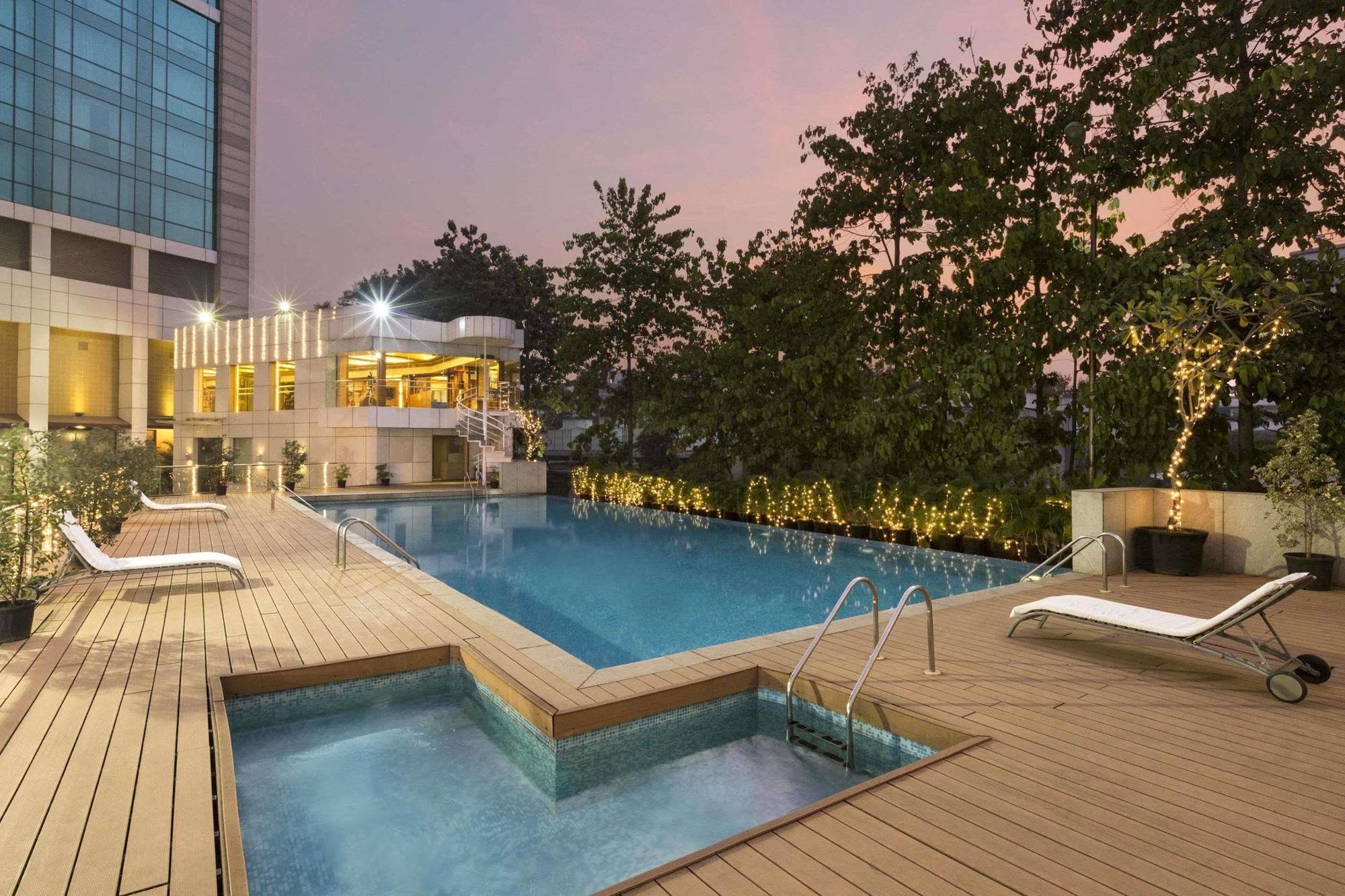 Ramada By Wyndham Navi Mumbai Hotel Ngoại thất bức ảnh